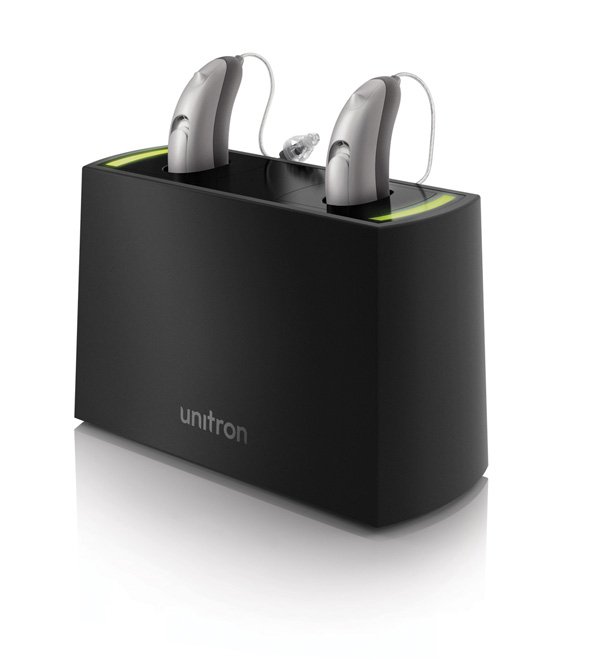 MoxiFitR-Charger.jpg Moxi Fit R